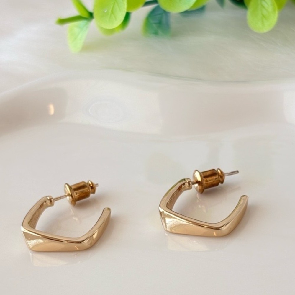Gold Geometric Hoop Earrings - Women‎ Jewelry